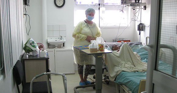 CNCF member with a Burn Care patient
